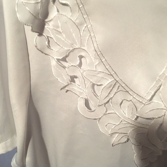 Kathy Che White Feminine Blouse Sz 16P - Picture 7 of 8